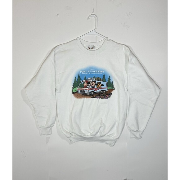 Vintage Walt Disney World Fort Wilderness Crewneck White Sweatshirt 1990s Medium